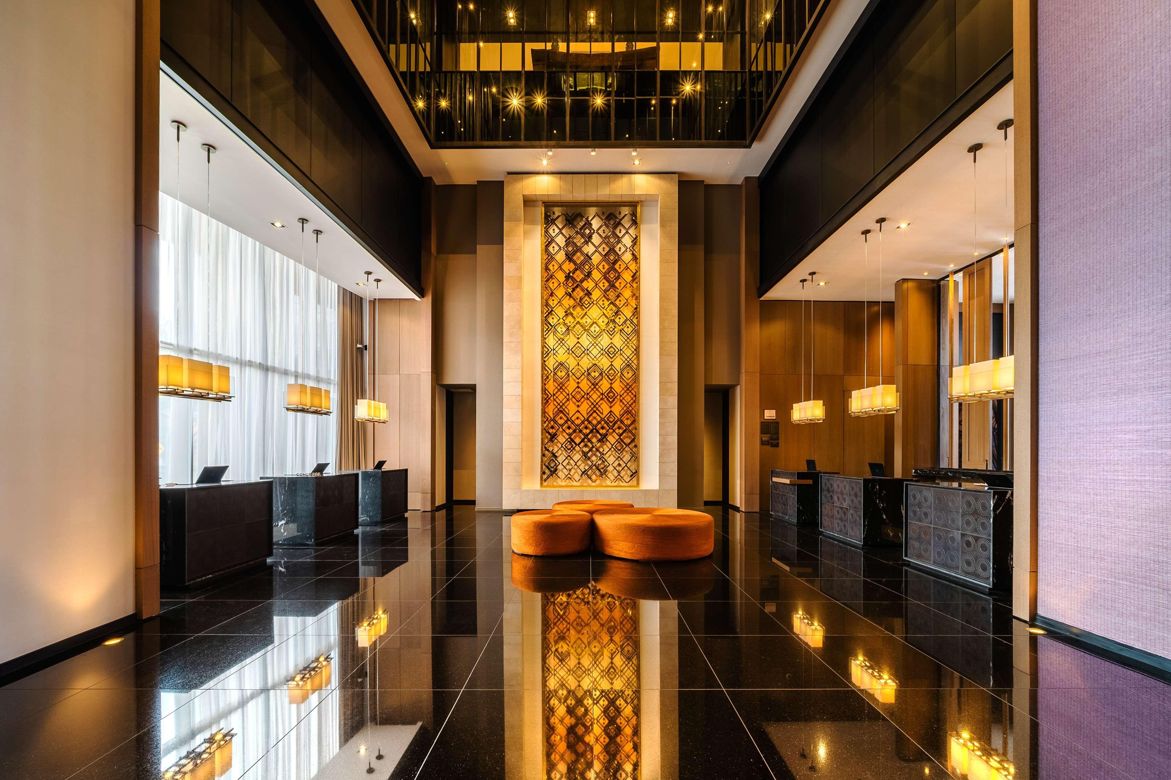 Grand Hyatt Bogota Hotell Exteriör bild The lobby of the hotel