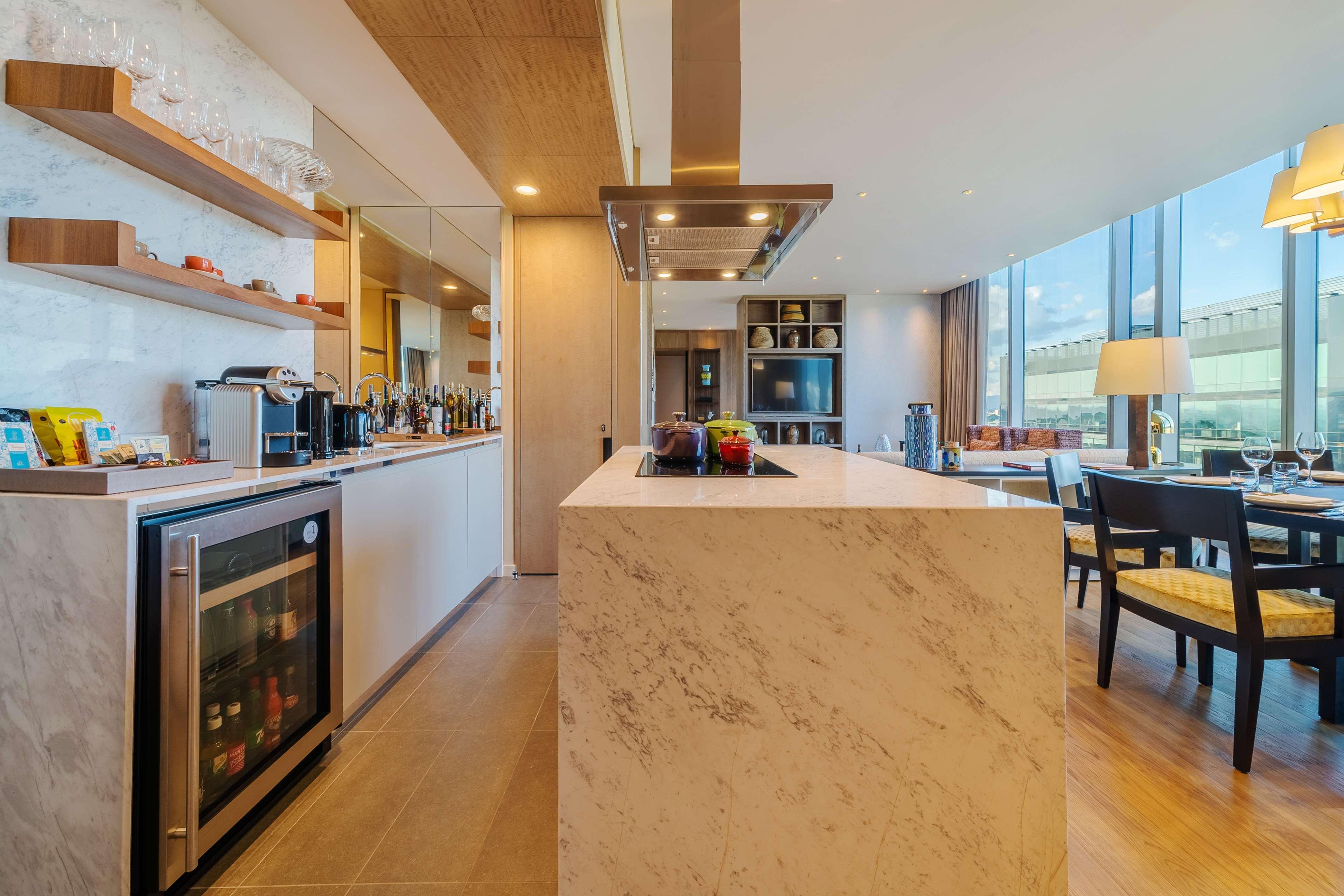 Grand Hyatt Bogota Hotell Exteriör bild A kitchen in a private residence