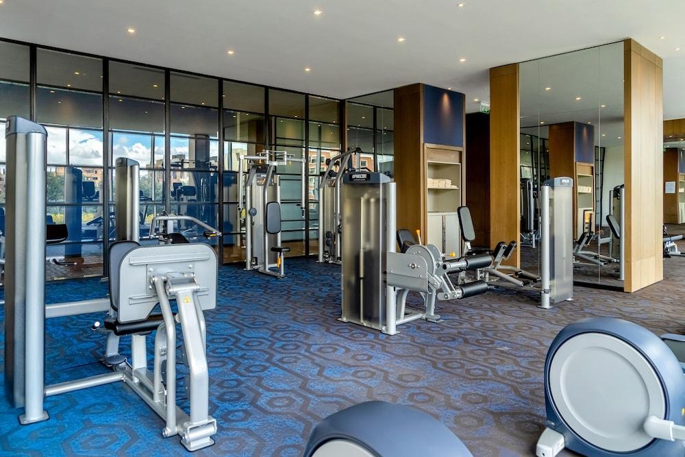 Grand Hyatt Bogota Hotell Exteriör bild The gym at the hotel